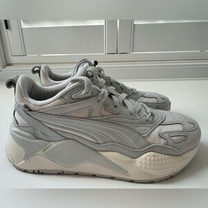 New condition PUMA women’s RS-X running sneakers size 7.5 $150+
